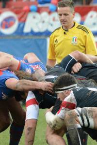 femicz-rugby-rovigo—petrarca-padova-mischia-arbitro-liperini-964